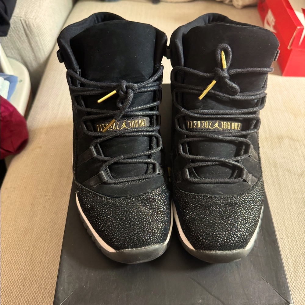 AIR JORDAN 11 RETRO PREM HC